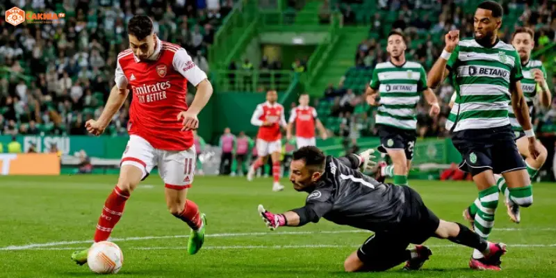 Emirates Stadium rực rỡ ánh đèn trước trận Arsenal vs Sporting CP Champions League
