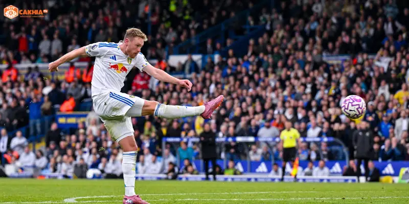 Lịch sử đối đầu AFC Bournemouth vs Leeds United qua các trận đấu nổi bật